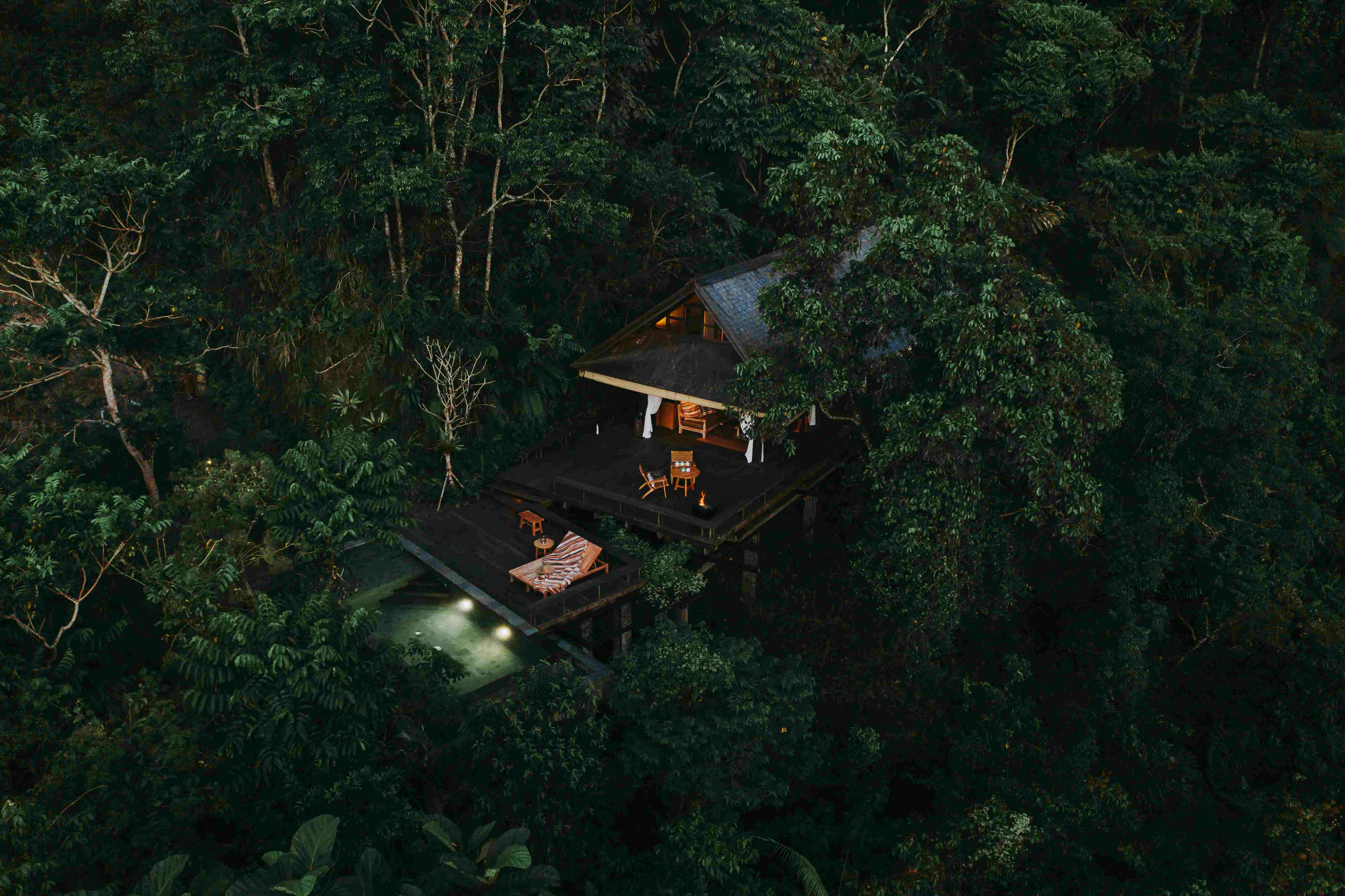 Buahan, A Banyan Tree Escape